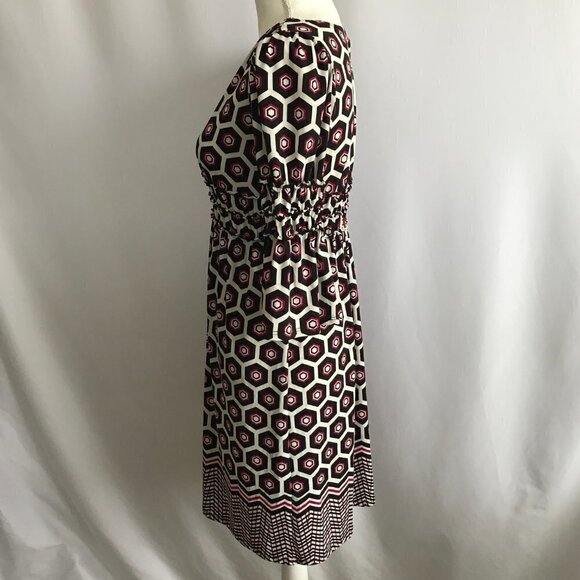 *4/$20* Sophie Max Bell Sleeve Dress - Picture 2 of 7